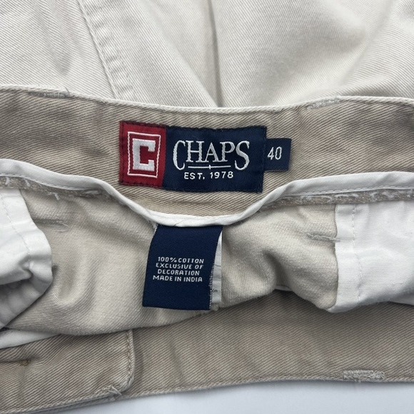 Chaps Men's Beige Casual Cotton Chino Flat Front Shorts Size 40 with 8.5" Inseam - Picture 4 of 7
